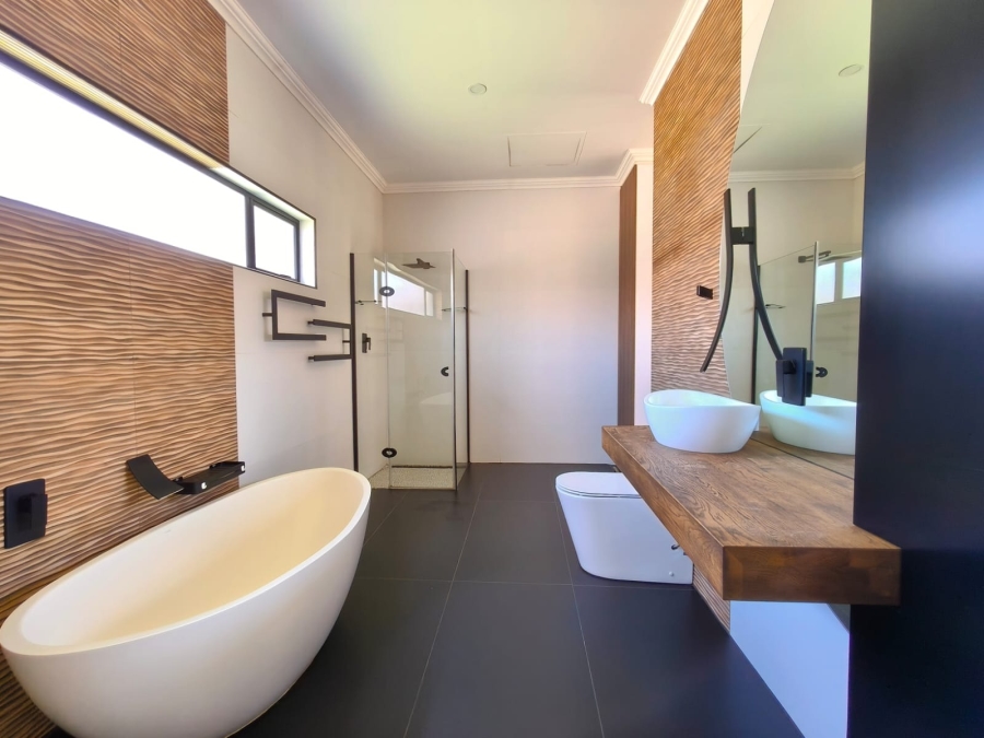 2 Bedroom Property for Sale in Waterberry Estate North West